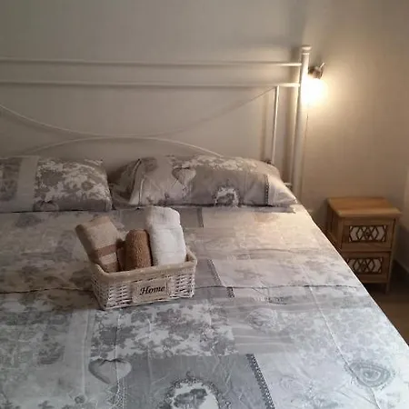 Salento Holidays לינה וארוחת בוקר 3*